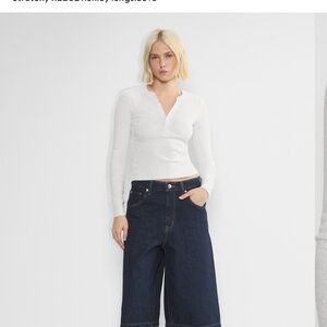 Aritzia home stretch rib deep longsleeve henley